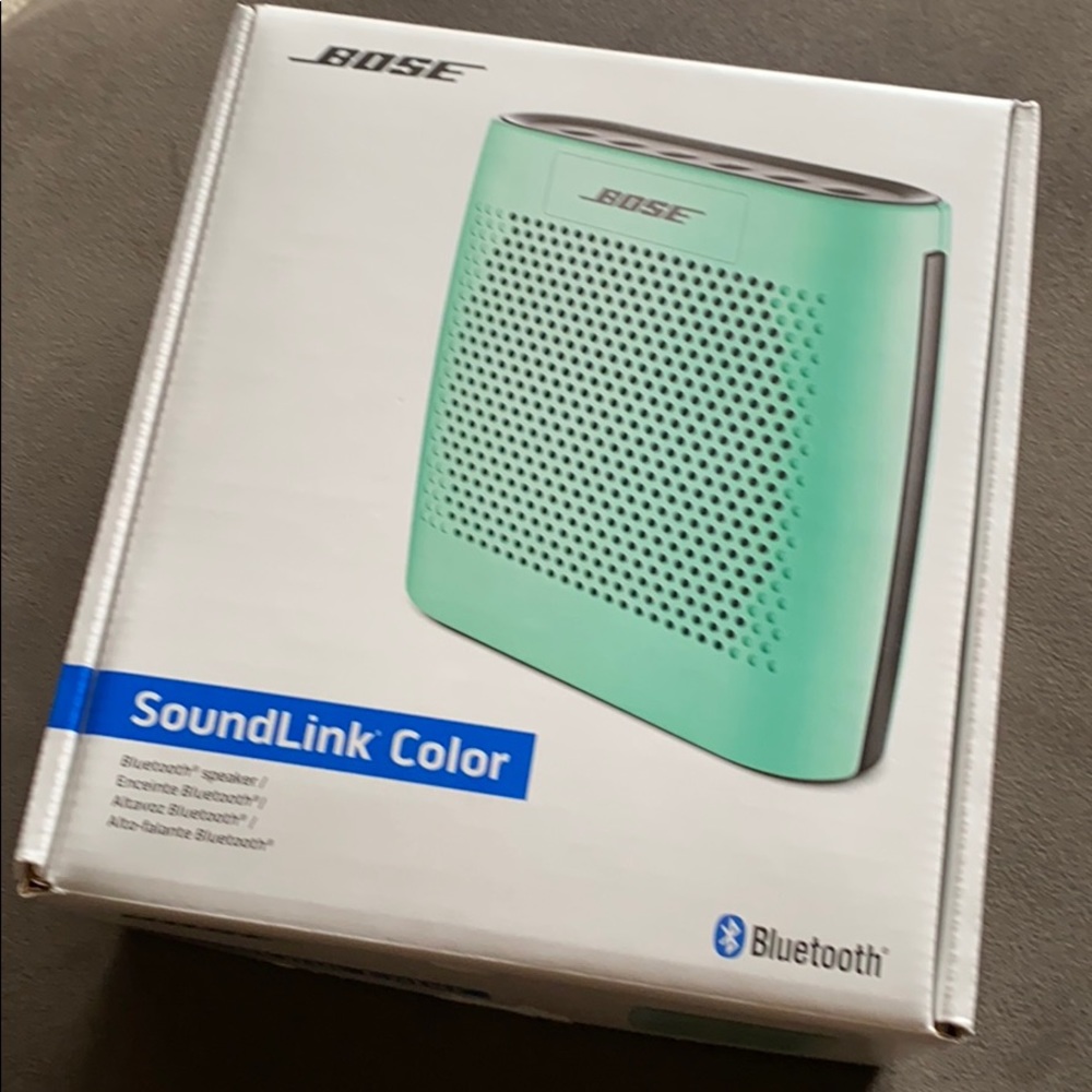 Bose SoundLink Color